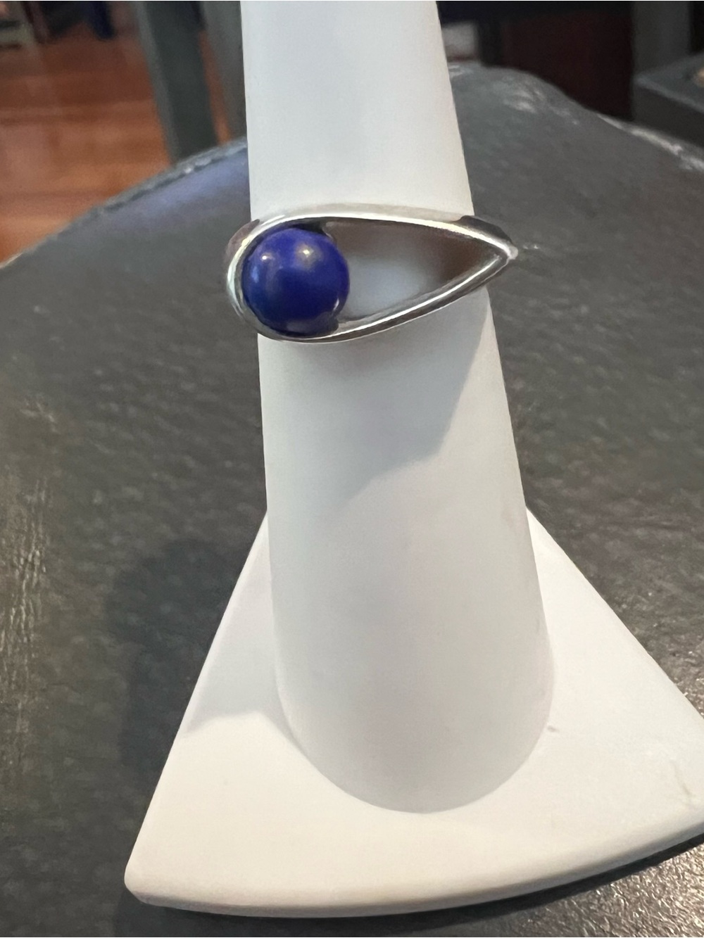 Sterling Silver Lapis Stone Open Frame Ring. Size 5 - Picture 4 of 8